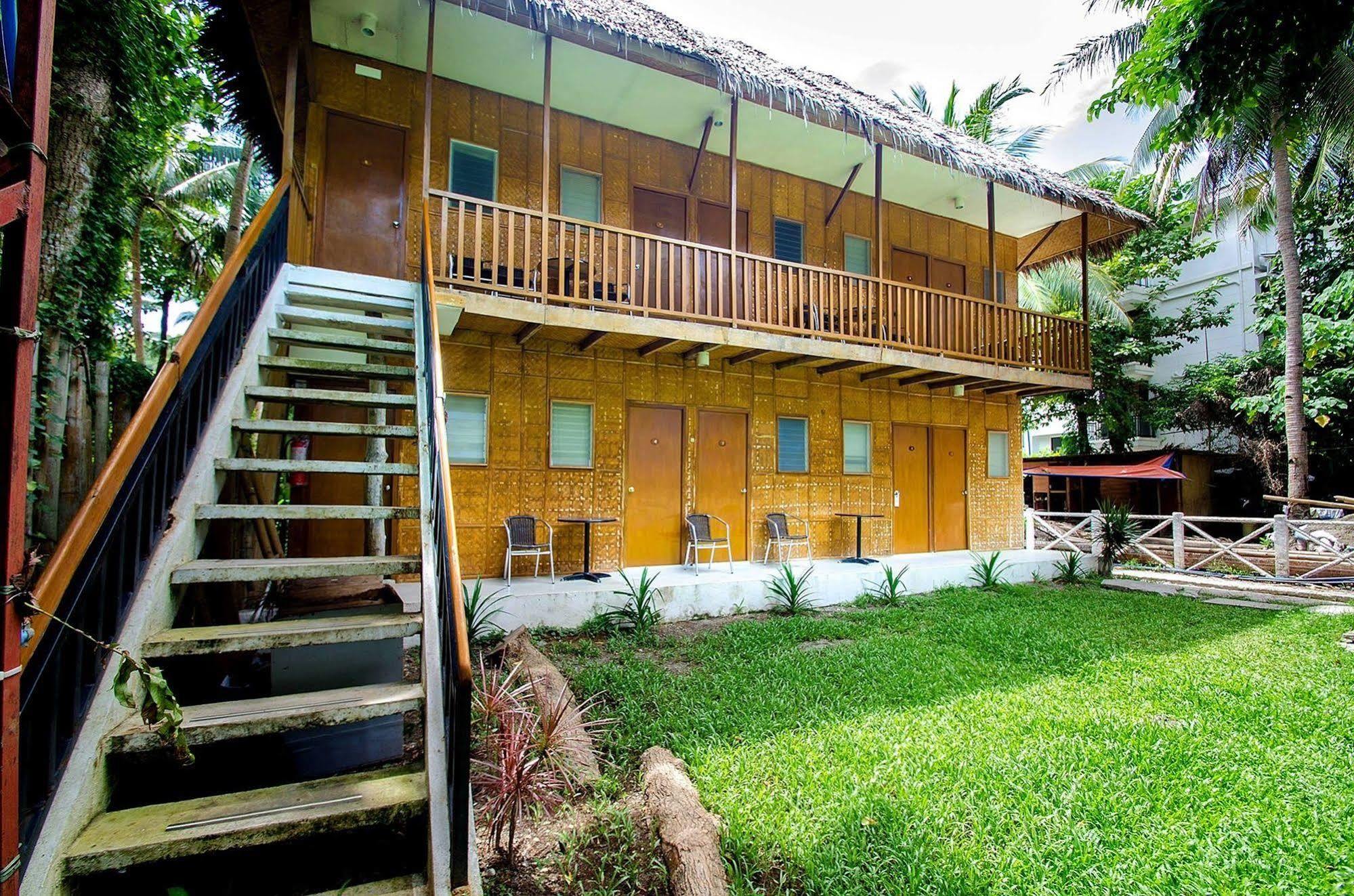 Hostel Dormitels.Ph Boracay Balabag  Exterior foto